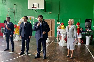 В школах Оренбуржья прозвенел «последний звонок»